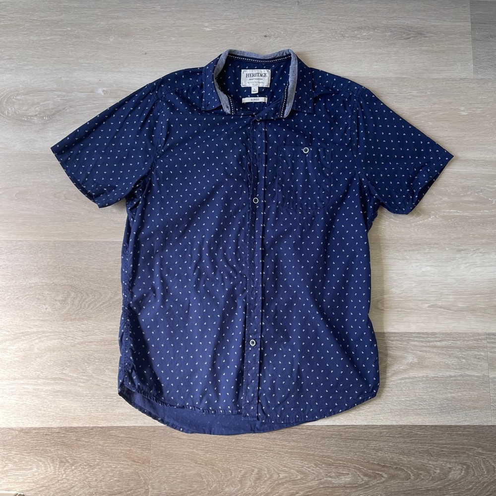 Men’s Heritage slim fit navy collared shirt size L